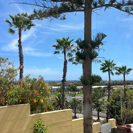 Appartamento Double With Private Bathroom In Shared With Distant Sea View Maspalomas (Gran Canaria)