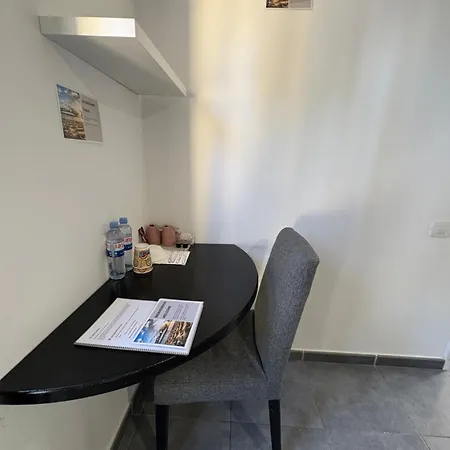 Lejlighed Double With Private Bathroom In Shared With Distant Sea View Maspalomas (Gran Canaria)